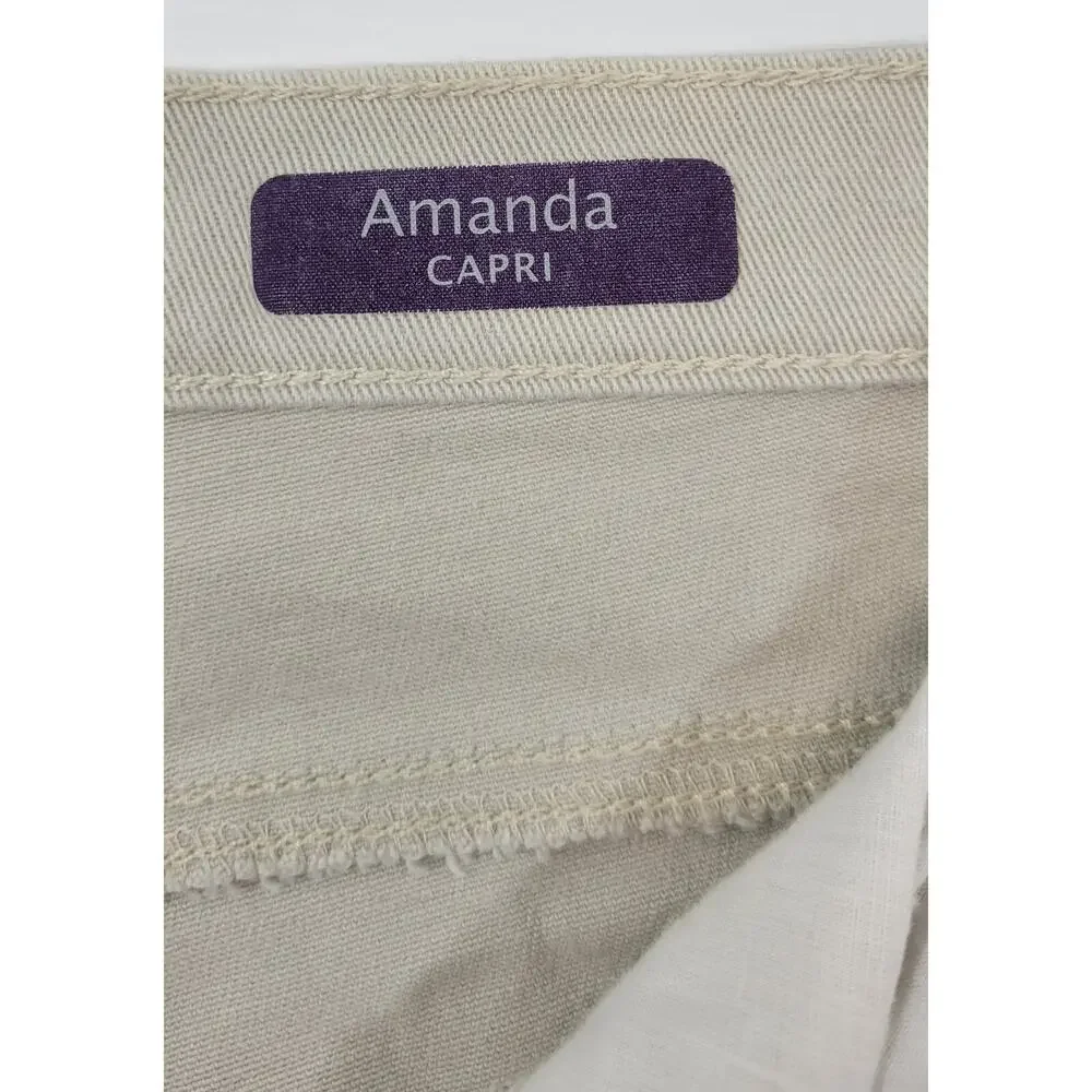 L0) Gloria Vanderbilt Amanda Capri Off-White Studded Denim Pants 18 Missy